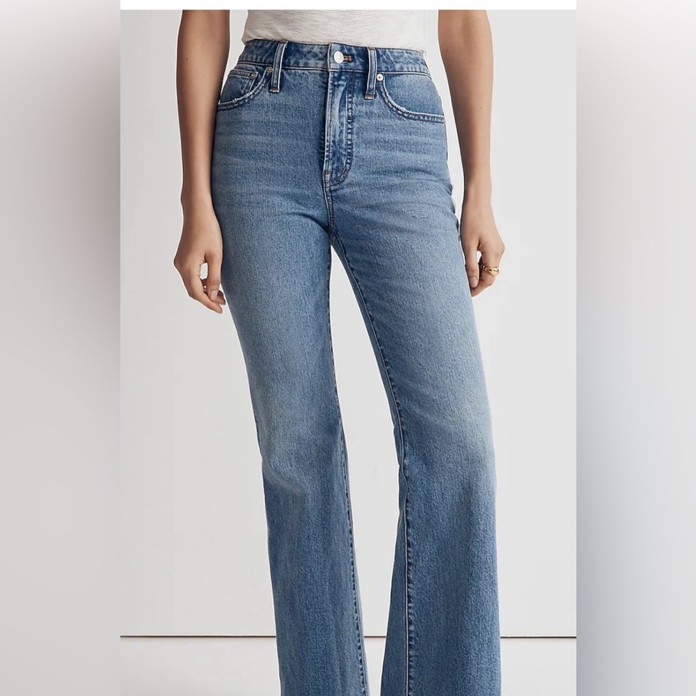 Madewell The Perfect Flare Light Wash Denim Jeans